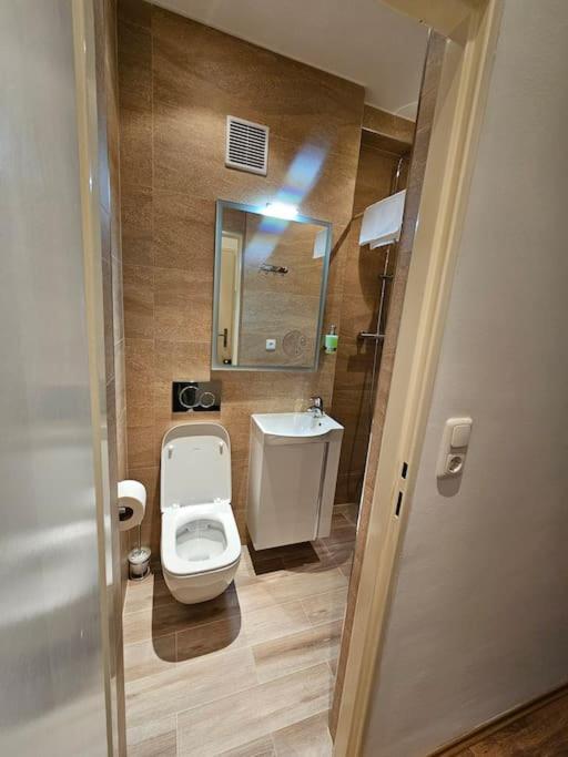 City Apartment Bratislava Buitenkant foto